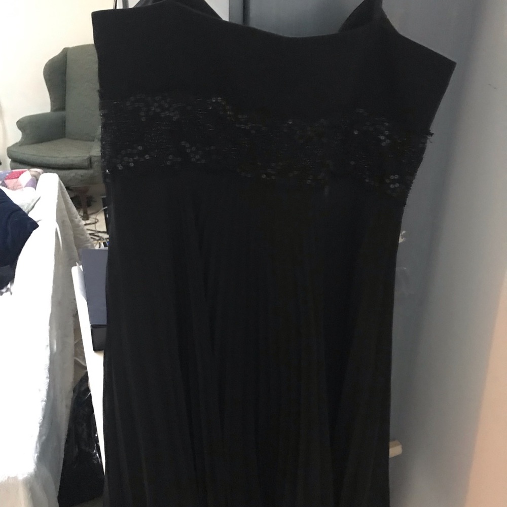 Ann Taylor black cocktail dress. Never been worn